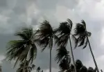 দেশের ৯ অঞ্চলে ঝড়ের সতর্কতা, ঢাকায় বৃষ্টি-বজ্রপাতের আভাস