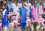  ক্ষুদ্র নৃ-গোষ্ঠীর মধ্যে সেলাইমেশিন, বাইসাইকেল ও শিক্ষাবৃত্তি বিতরণ 