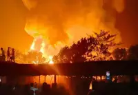 রোহিঙ্গা ক্যাম্পে আগুনে পুড়লো এনজিও অফিস
